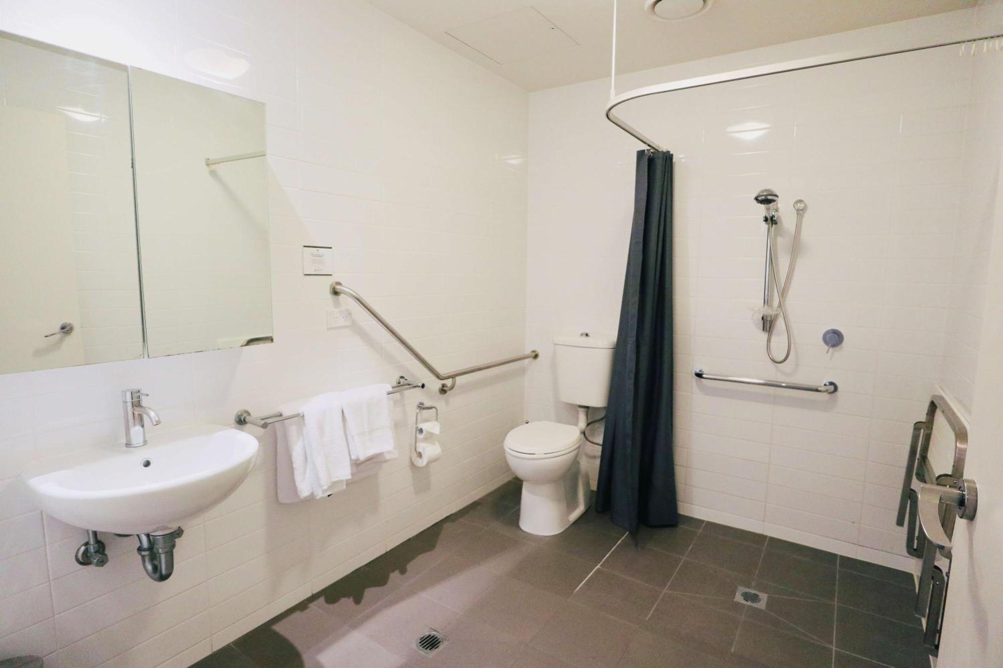 Quest Campbelltown Aparthotel Buitenkant foto